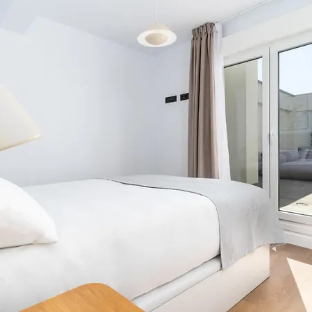 Limehome Oviedo Calle Postigo Bajo Exterior photo